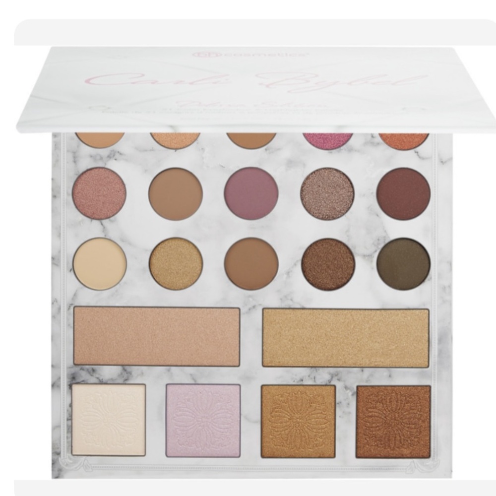 BH Cosmetics x Carli Bybel Deluxe Edition 21 Eyeshadow and Highlighter Palette